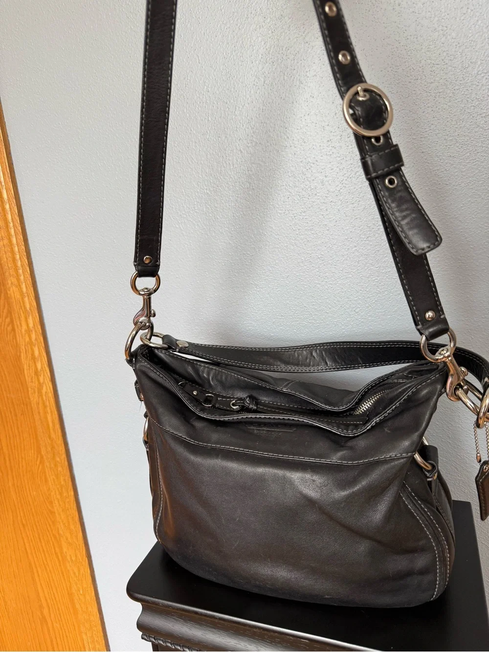 Vintage Coach Black Leather Shoulder Bag with Adjustable Strap
